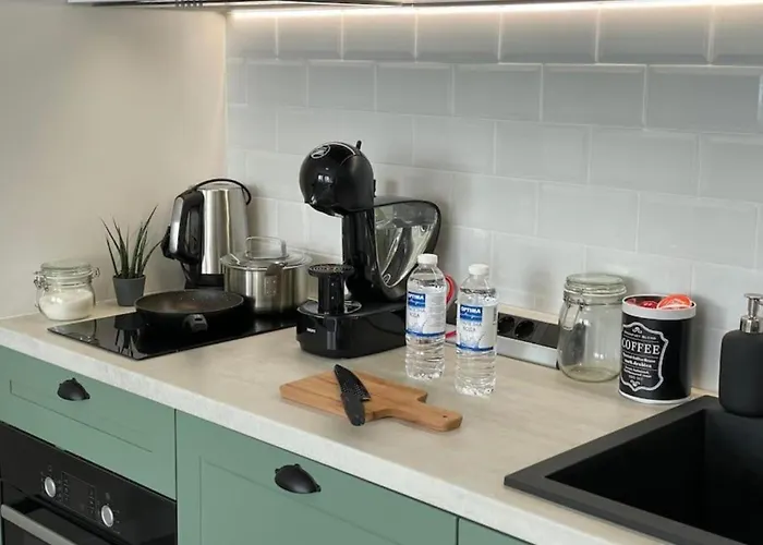 Borisova Garden Skyline By Cosher Lejlighed